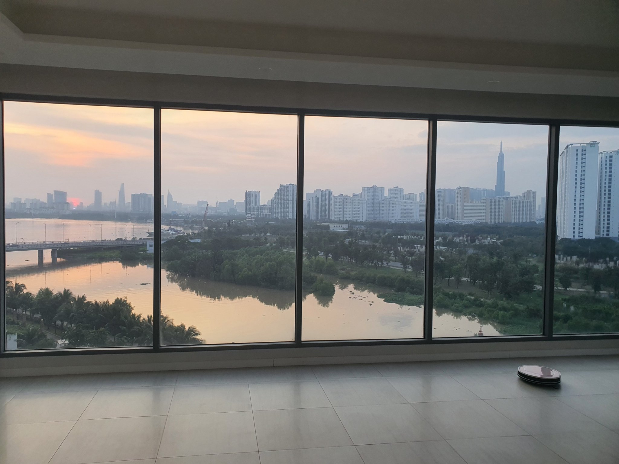 Kẹt bank bán căn hộ Đảo Kim Cương 3PN 137m2 view sông chỉ 14.4 tỷ