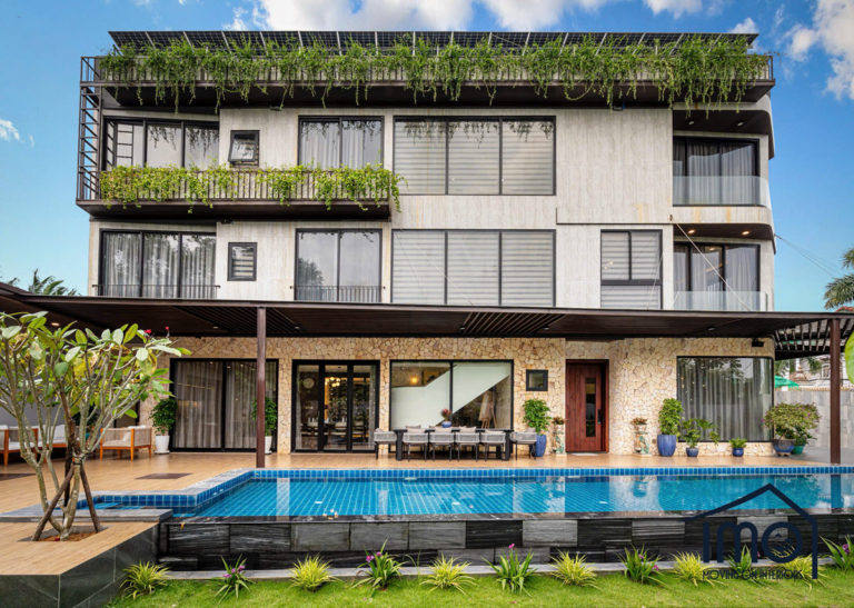 Villa for rent in Dist 9, HCMC 1.