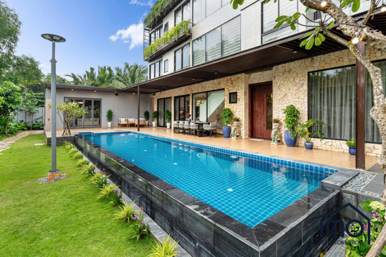 Villa for rent in Dist 9, HCMC 1.1